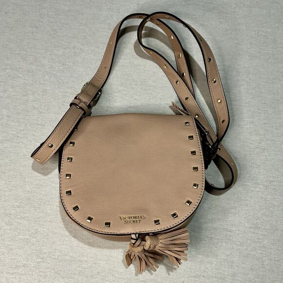 NWT Victoria's Secret Festival Crossbody Purse Blush Pink w/ Studs & Tassels - Picture 1 of 5